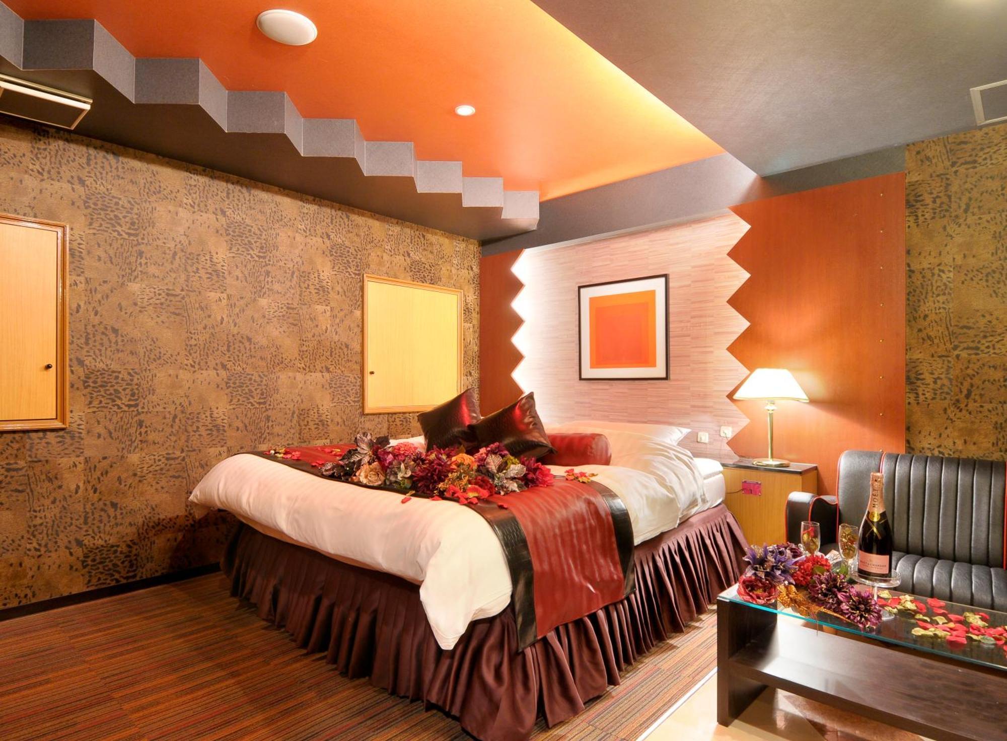 Hotel Love Ikutama -Adult Only Ōsaka Extérieur photo