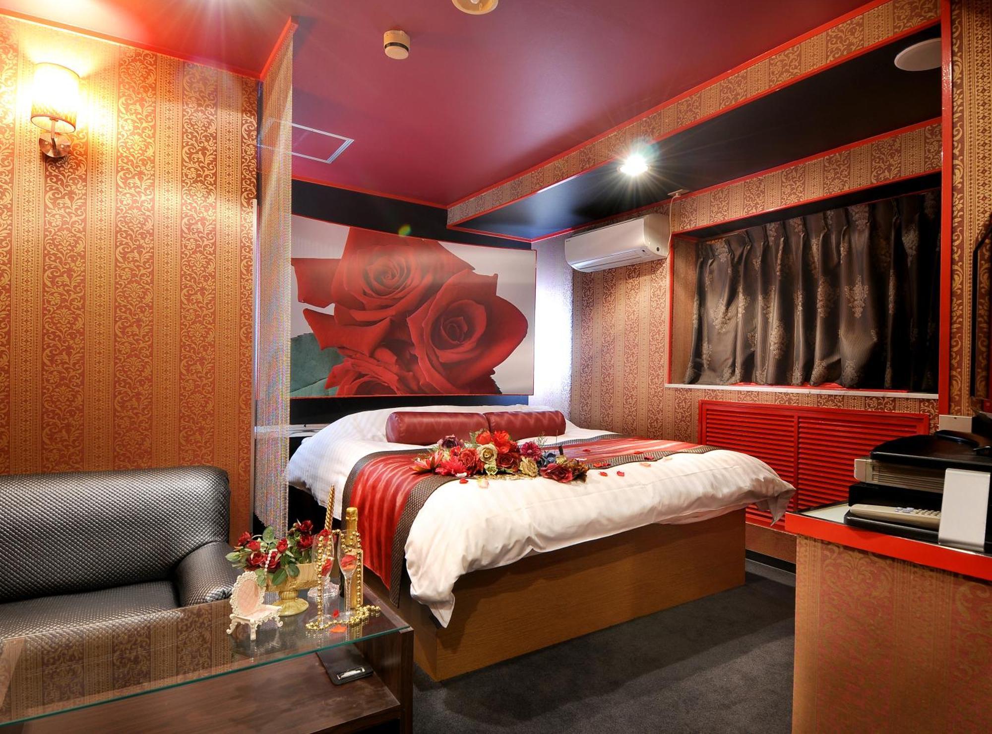 Hotel Love Ikutama -Adult Only Ōsaka Extérieur photo