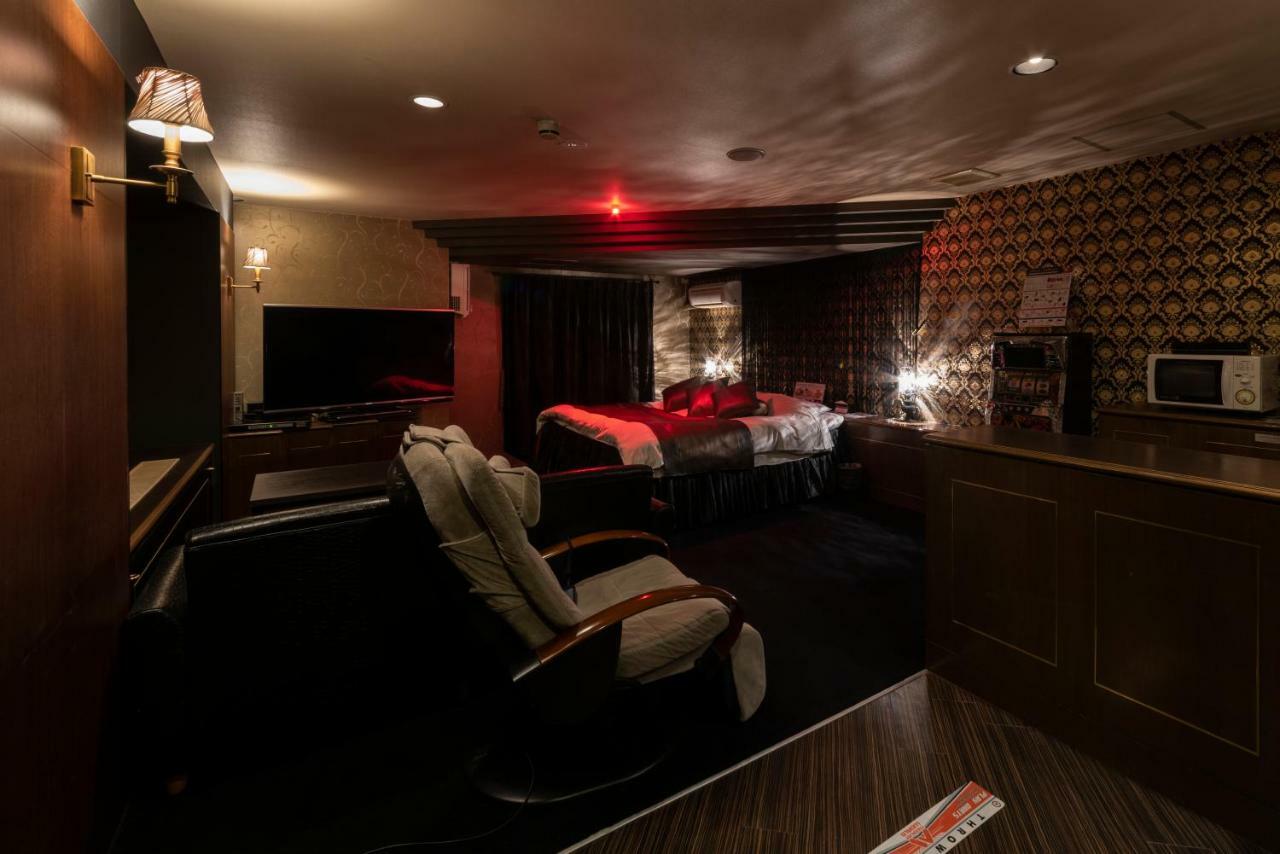 Hotel Love Ikutama -Adult Only Ōsaka Extérieur photo