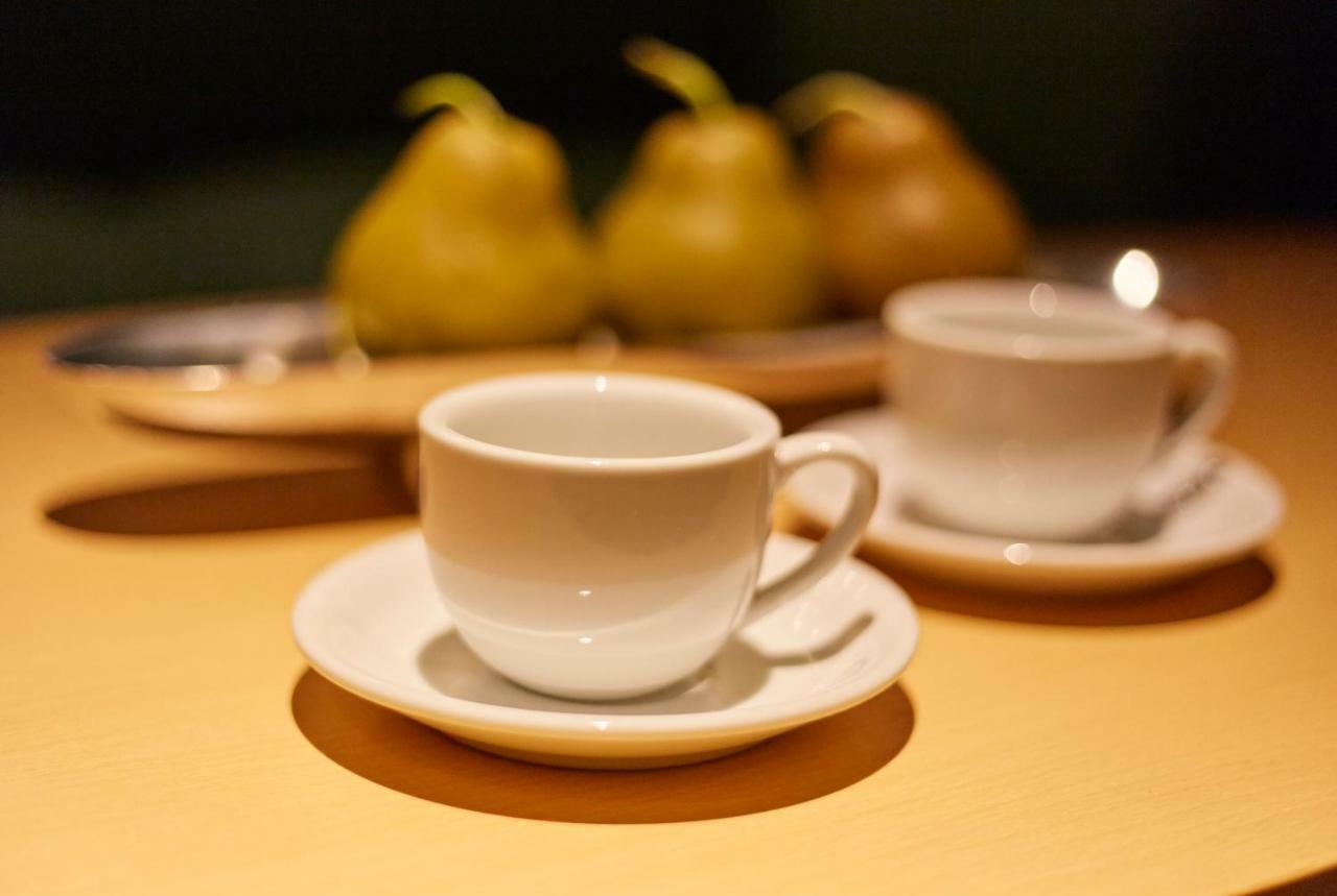 Hotel Love Ikutama -Adult Only Ōsaka Extérieur photo